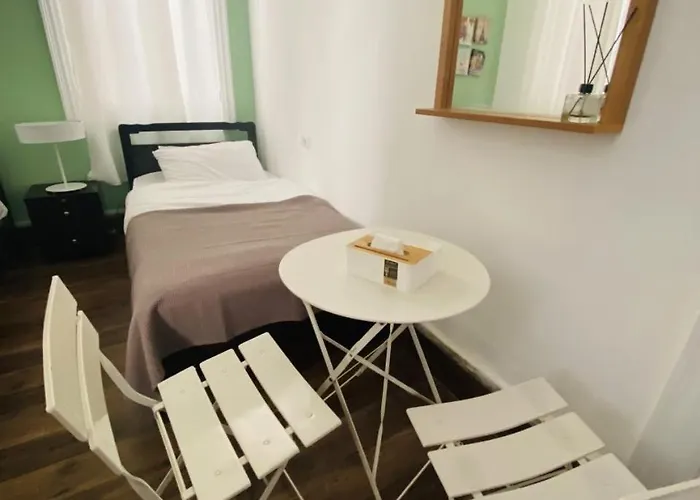 City Hostel Dormitory