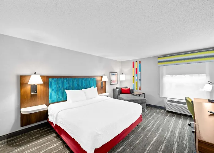 Hampton Inn South Heritage Park