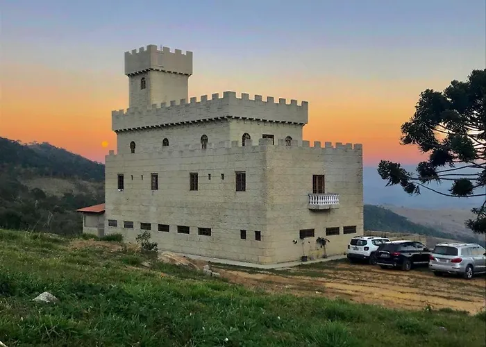 Hotéis de Lavrinhas