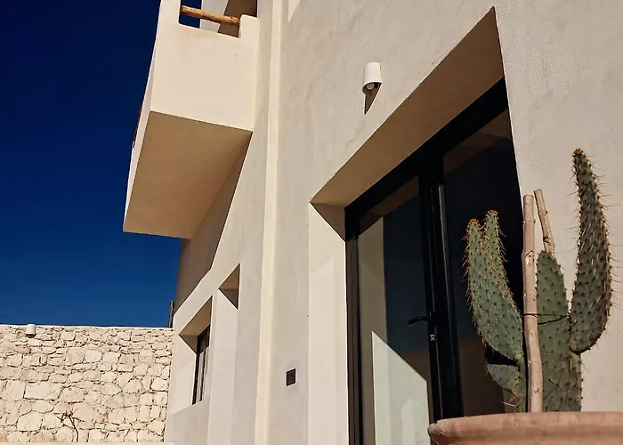 Loued Surf Lodge
