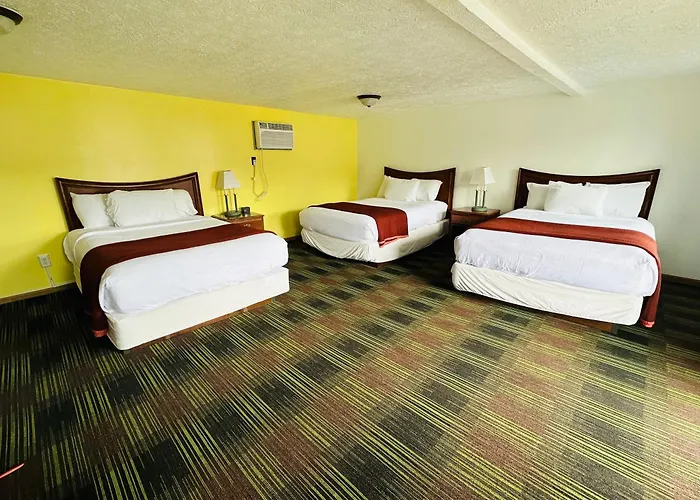 Quality Lodge - Cedar Point Area