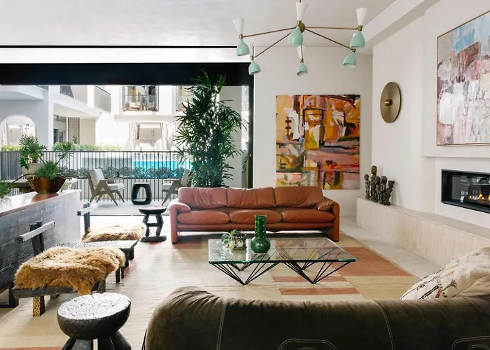 Basq House