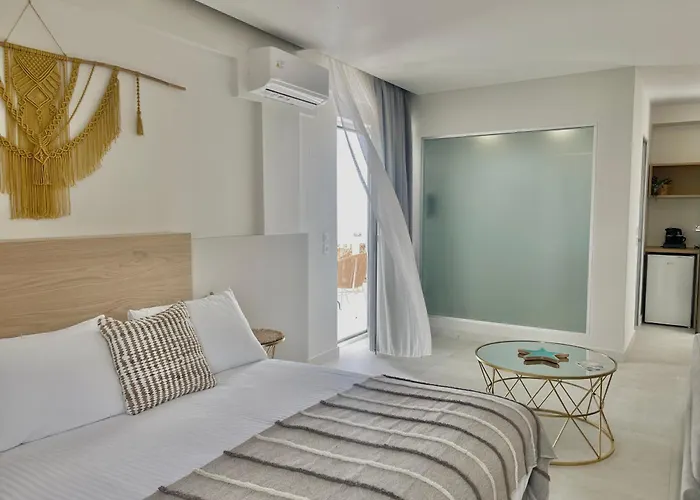 Hotels in Agia Marina