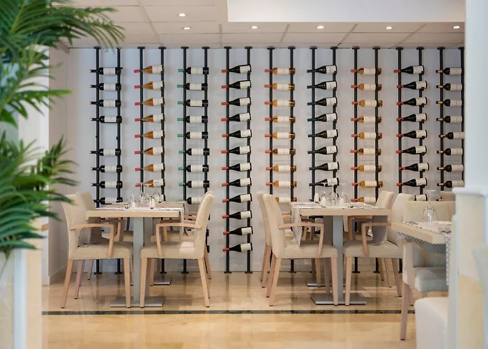 Valentin Somni Hotel & Suites (Adults Only)
