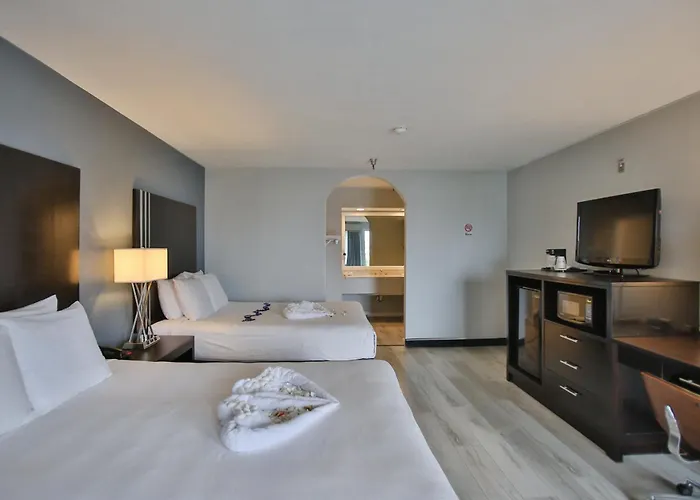 Huntington Beach Hotels