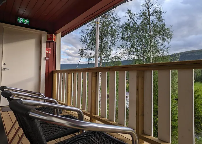 Hotels in Elga