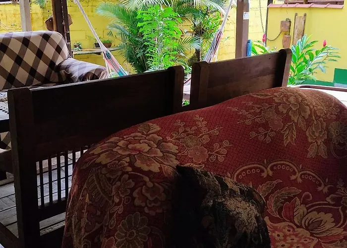 Bela Casa Quartos e Hostel Ilha Grande
