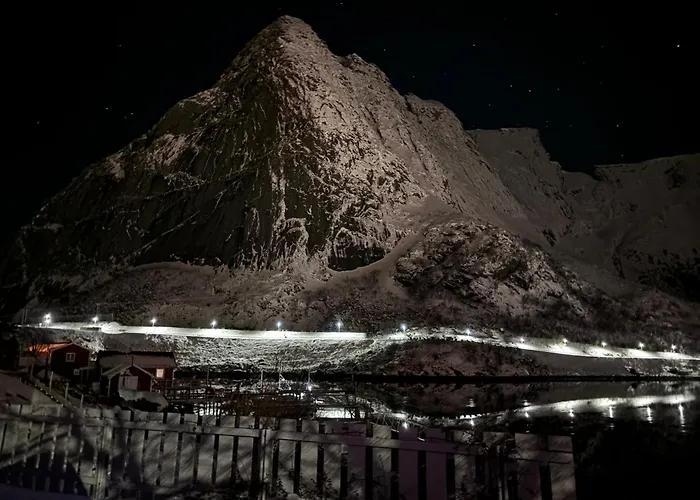 Reine Basecamp - Apartments&Rooms