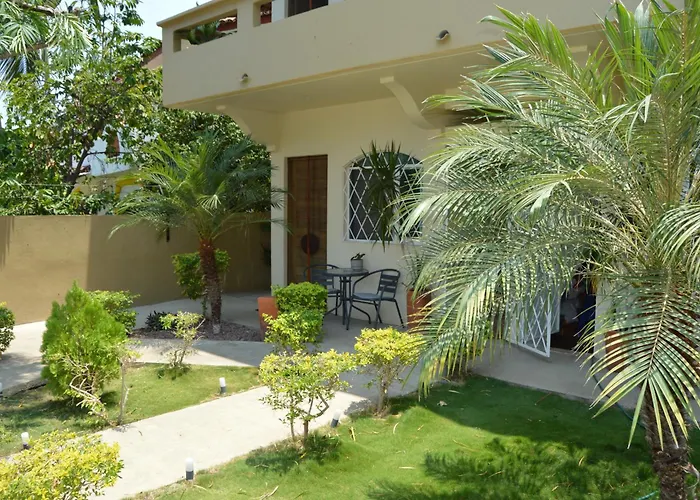 Adelfa Suites