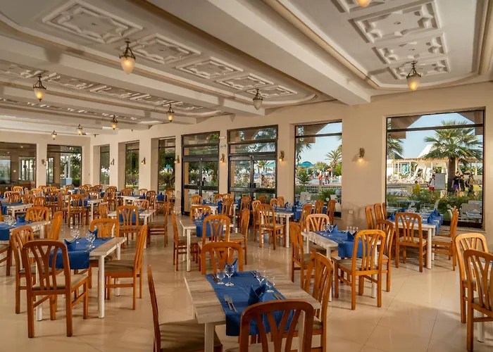 Vincci Helya Beach