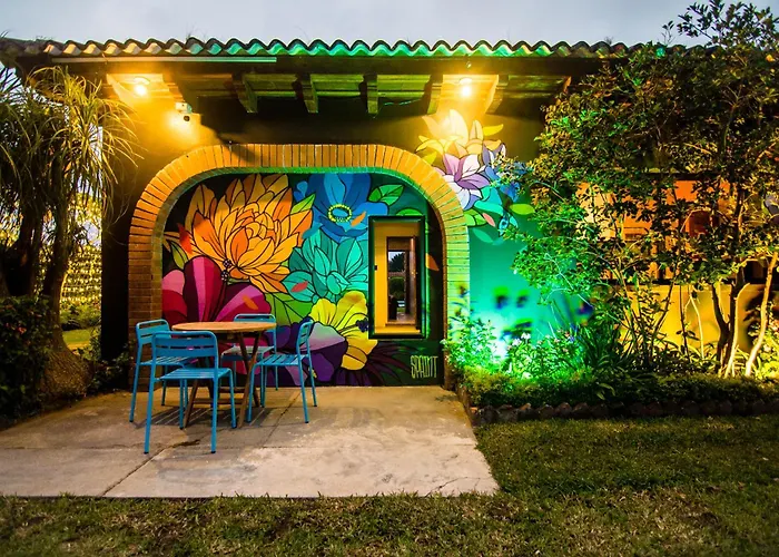 Yes Please! Hostel