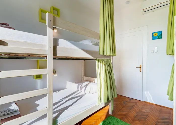 Hostel Casa La Cha