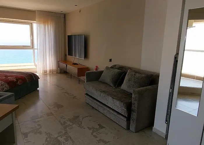 8 Hotel Apartment Short Time TLV BAT YAM