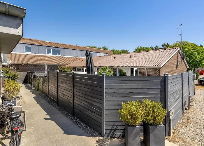 Holiday Home Bl