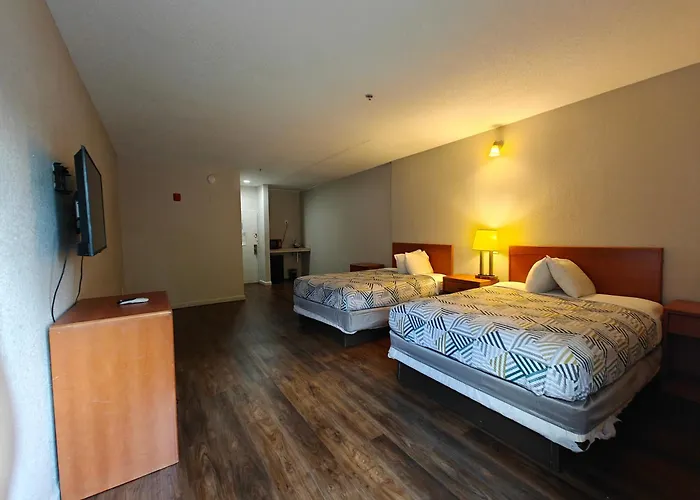 Budgetel Inns & Suites - Atlanta Galleria Stadium