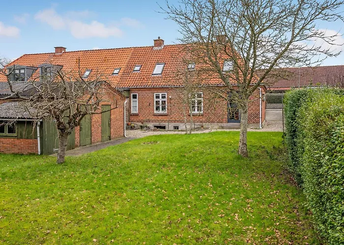 Lovely Home In Sonderborg With Kitchen