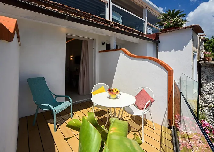 Garden Hotel