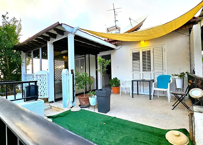 KATKA Hostel Paphos