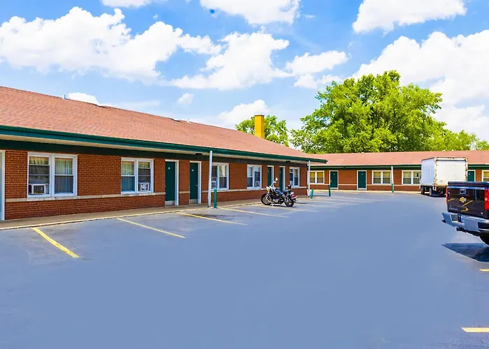 Manor Motel By Oyo Near Oak Brook Chicago Westchester