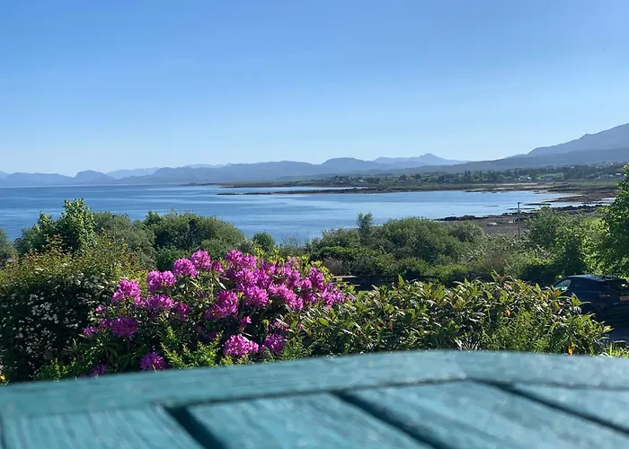Skye Basecamp Hostel, Broadford Bay, Isle Of Skye