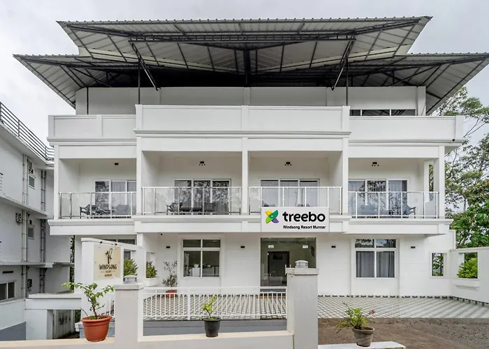 Treebo Windsong Resort Munnar, Tea Plantation View