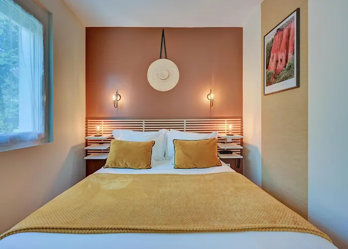 Hotels in Martigues