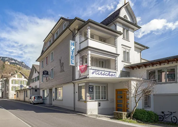 Hirschen Backpacker-Hotel & Pub