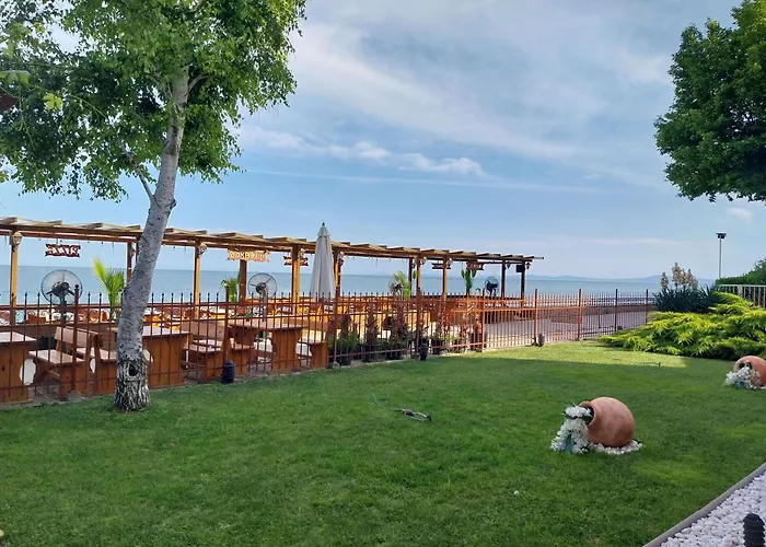 Aura Family Hotel