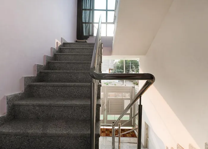 Hotel O Raj Villa 2