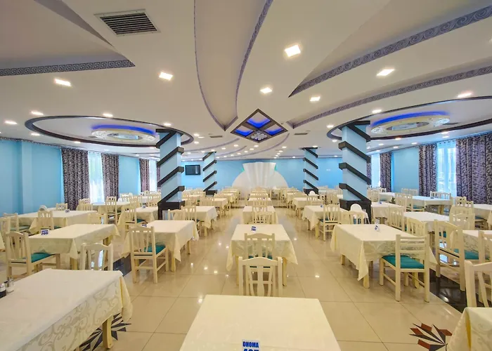 Hotel Lakaj