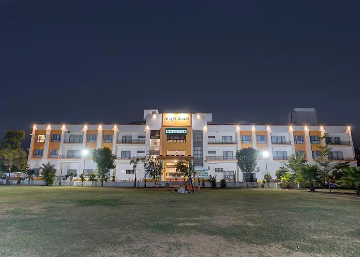 Hotel Amrit Manthan
