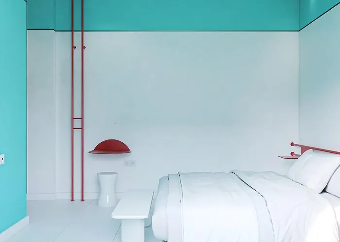 Cocoon City Hostel