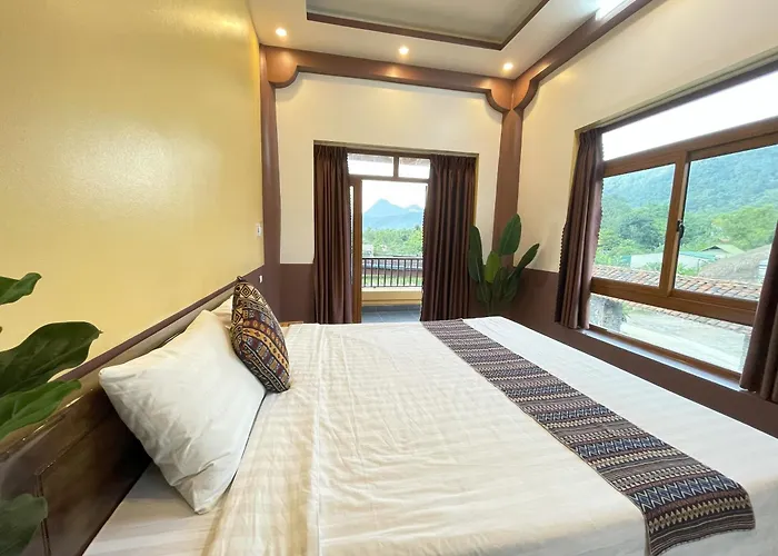 Sky Bay Lodge