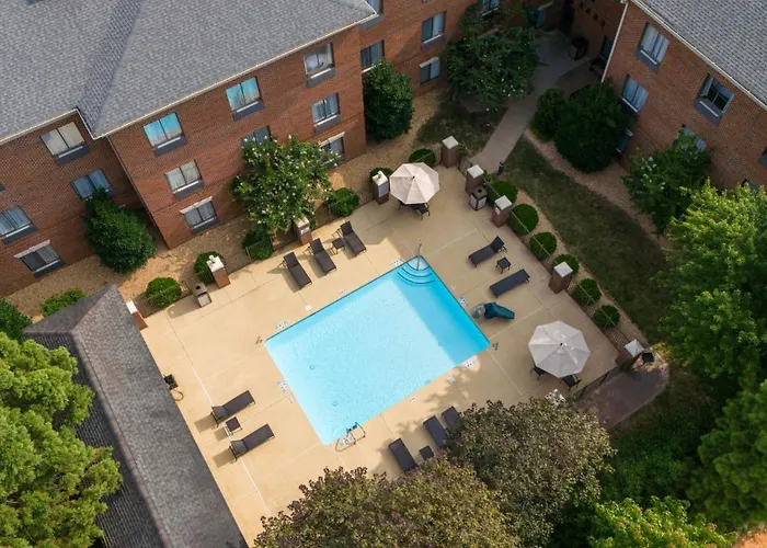 Holiday Inn Express Hotel & Suites Wake Forest - Raleigh North By Ihg