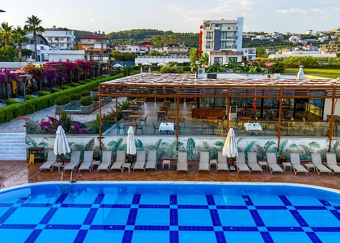 Feniks Priority Hotel
