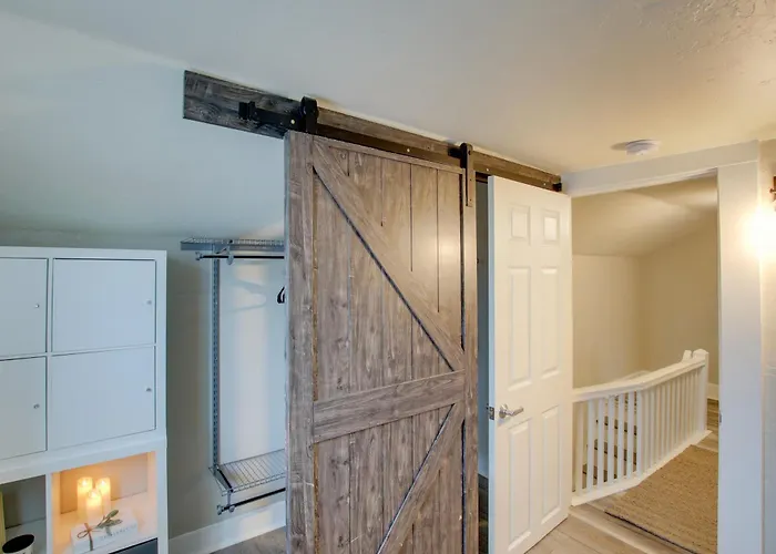 Coastal Comfort & Golfers' Paradise In Sheboygan!