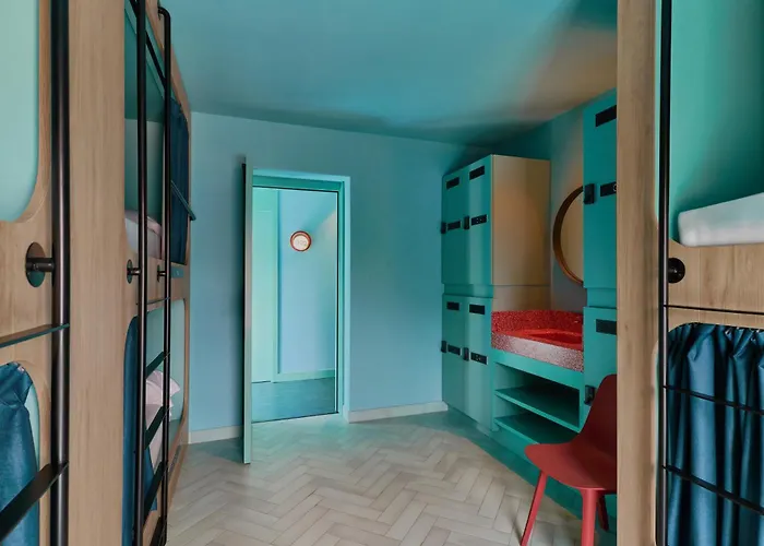 The Boc Hostels - Beach