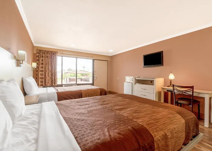 River Valley Motor Inn By Oyo La Grange Texas