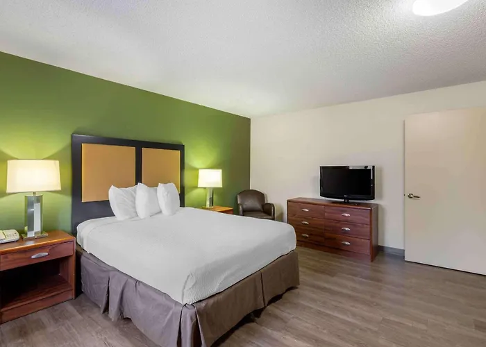 Extended Stay America Suites - Omaha - West