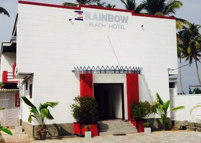 Rainbow Beach Hotel