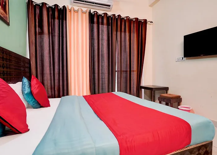 Hotel Aradhana Palace