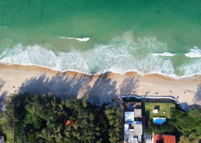 Graffi Beach House
