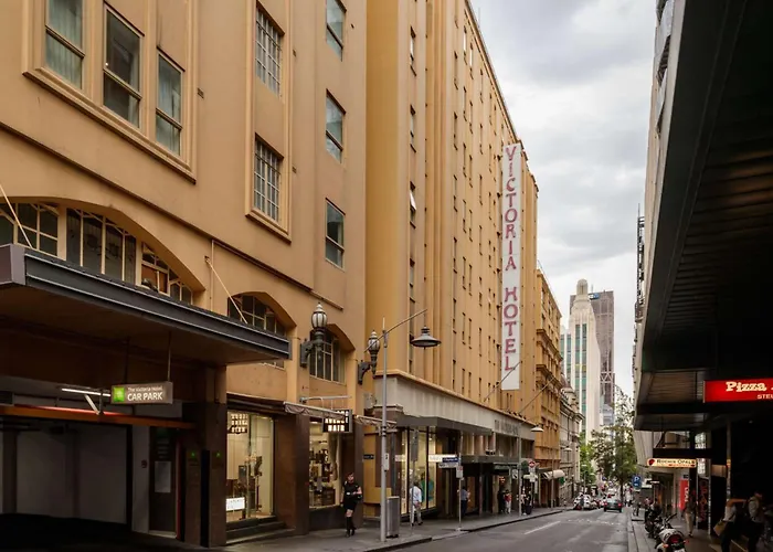 Cranbourne Hotels