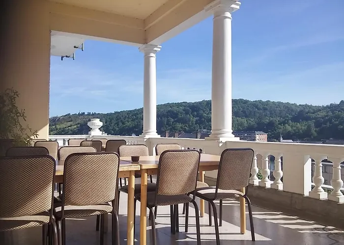Hostel Splendid Palace Dinant - Vue Meuse & Citadelle