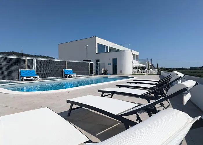 Marinhas Bed & Breakfast