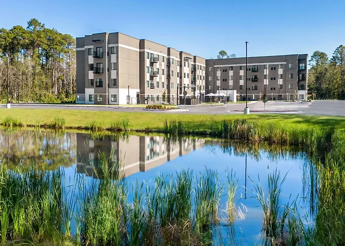 Waterwalk Extended Stay By Wyndham Jacksonville Deerwood Pk