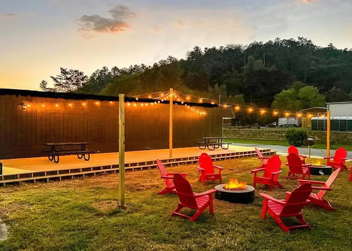 Wildlife Watcher'S Lodge