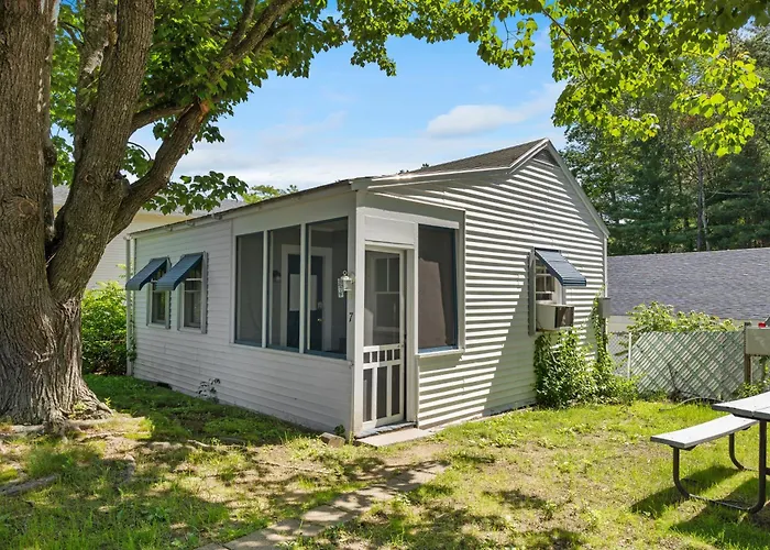 The Beaches Guestrooms And Cottages