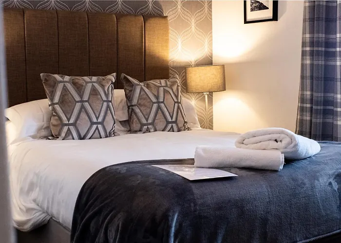 The Upper Largo Hotel & Restaurant