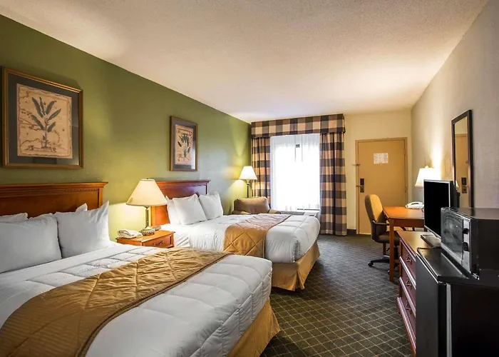 Clarion Inn & Suites Aiken South